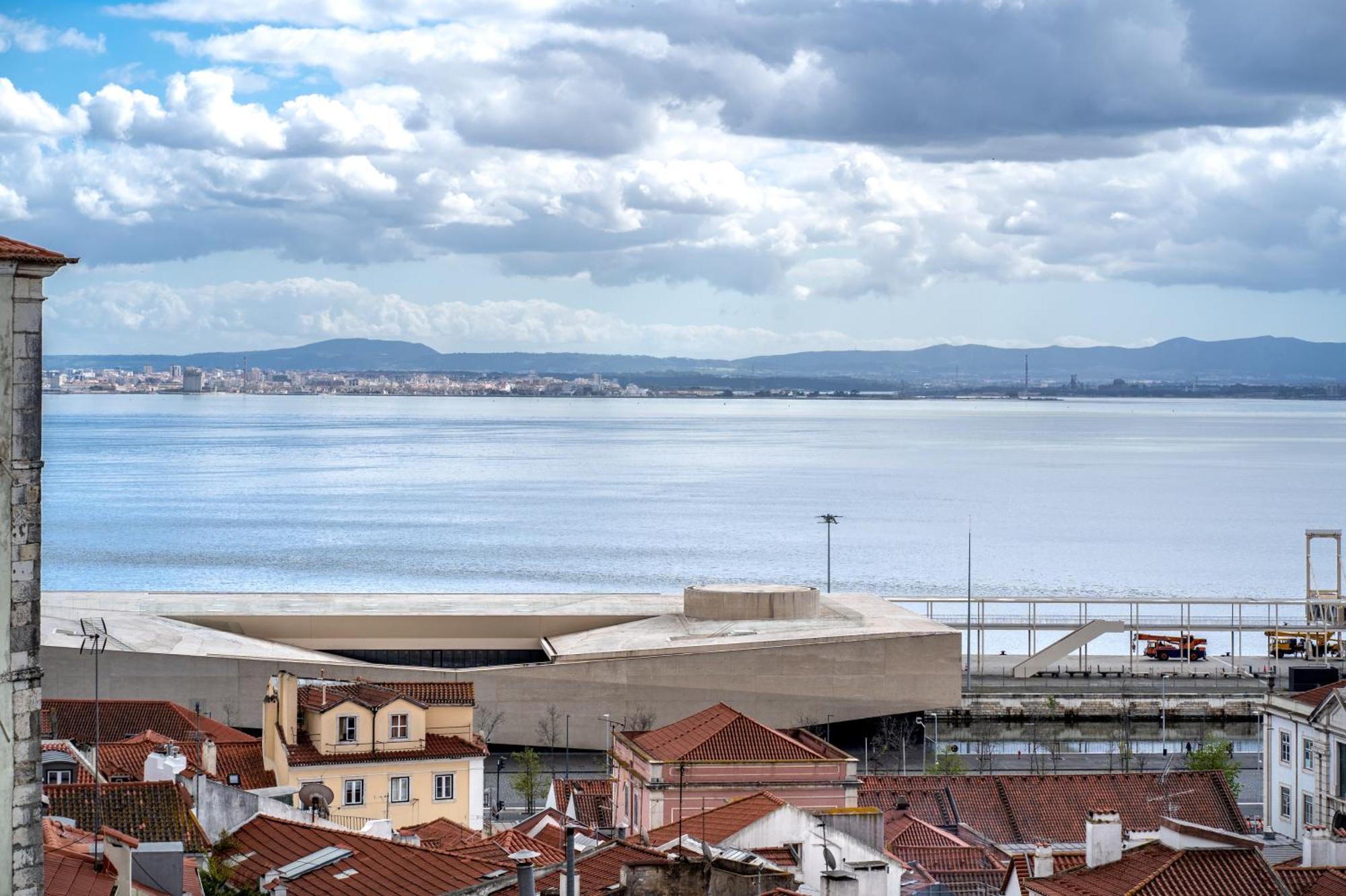 Alfama Terrace 360º - Private Terrace With Exceptional River View With A/C! Lisboa Eksteriør bilde