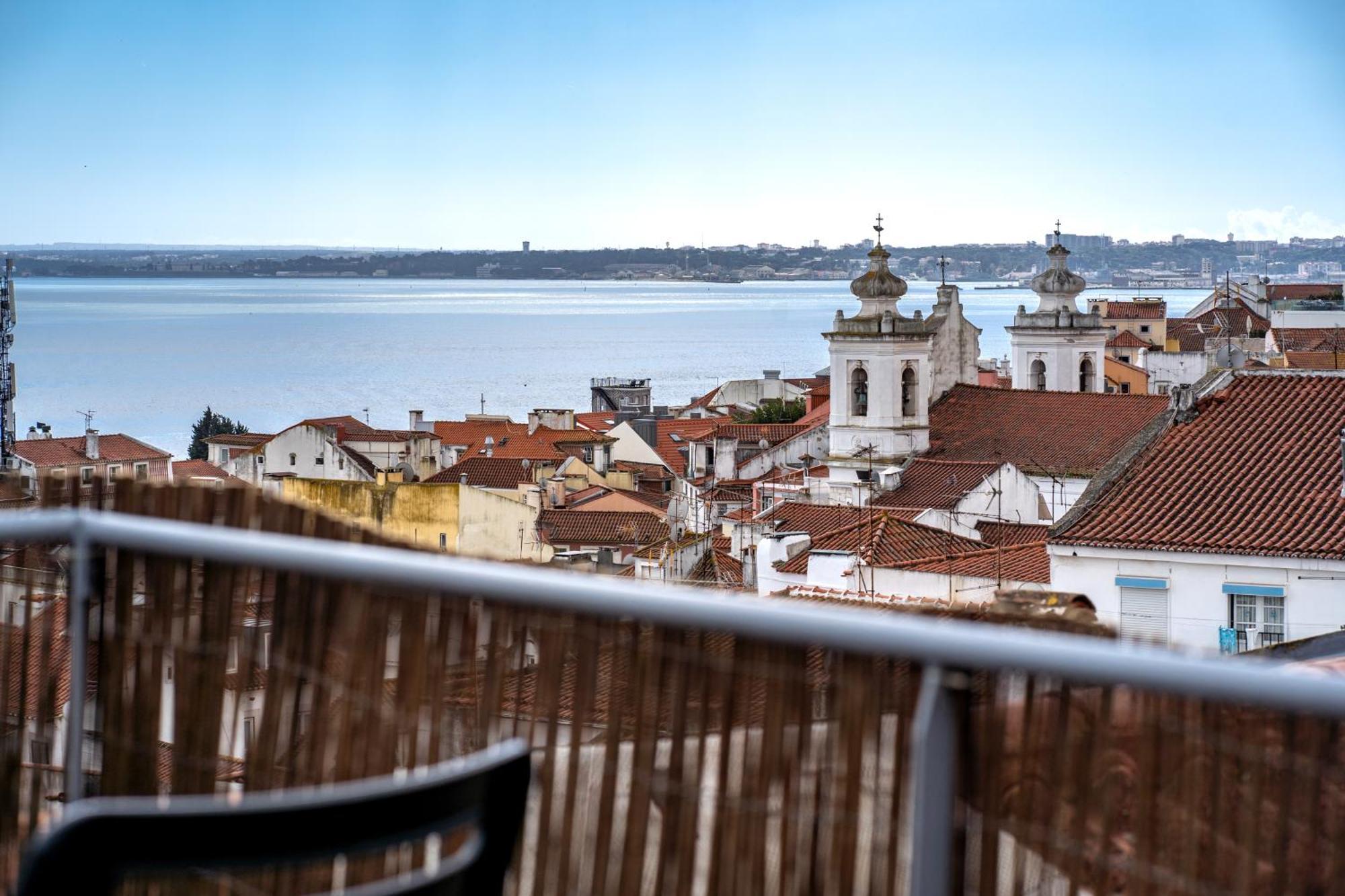Alfama Terrace 360º - Private Terrace With Exceptional River View With A/C! Lisboa Eksteriør bilde